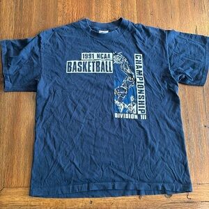 Vintage 1991 NCAA Basketball Champions Tshirt
